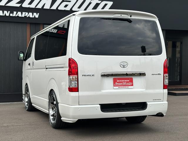 ハイエースバン スーパーＧＬ　ダークプライムＩＩ　ＢＵＡＮＪＡＰＡＮデモカー／ブラウンアンティーク仕様／ローダウン／ベッドキット／アルパインＢＩＧＸフローティングナビ／アルパイン１２．８型フリップダウンモニター（50枚目）