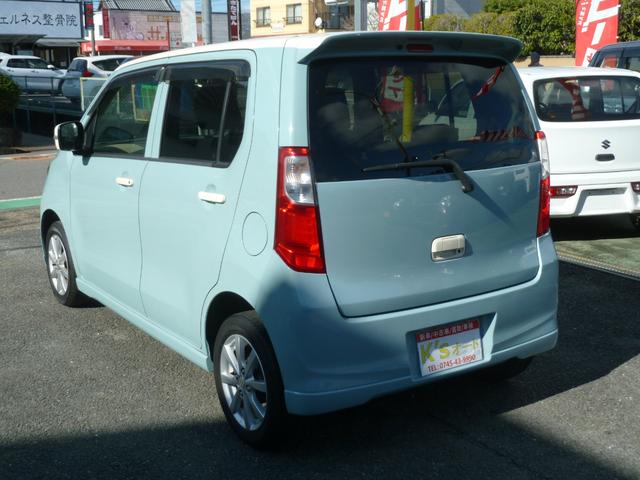 ワゴンＲ ＦＸリミテッド　スマートキー　２トーンカラー（8枚目）