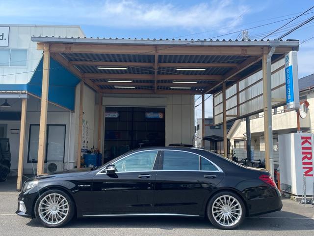 　Ｓ６５ロング　ファーストクラスパッケージ　左ハンドル　クーラーボックス・サンルーフ・禁煙車・全周囲カメラ・ＥＴＣ・Ｗエアコン・レザーシート・パワーシート・オットマン・ＬＥＤヘッドライト・純正ＨＤＤナビ(17枚目)