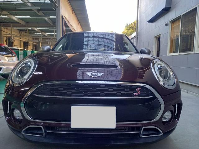 ＭＩＮＩ クーパーＳ　クラブマン　クーパーＳ　クラブマン　パノラマガラスサンルーフ　　ＭＩＮＩペッパーパッケージ　アダプティブヘッドライト　アラームシステム　シルバールーフ　ＥＴＣ（4枚目）