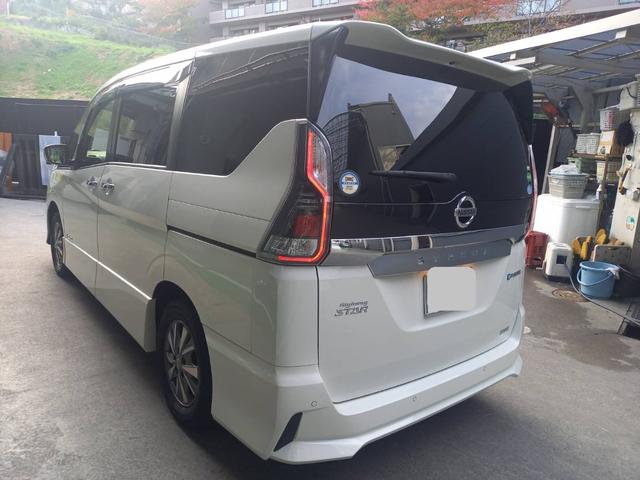 セレナ e-パワー ハイウェイスターV 防水シート車 フリップダウンモニター デジタルインナーミラー セーフティパックB アラウンドビューモニター ETC 両側自動ドア スマートキー2個(6枚目)