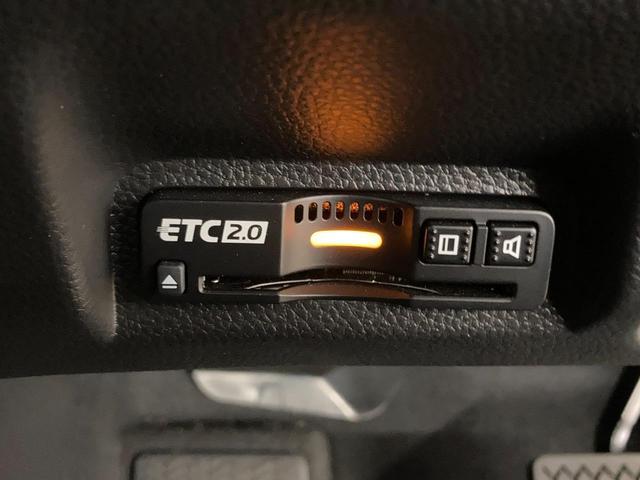 ｅ：ＨＥＶ　Ｚ　９インチナビ　フルセグ　Ｂモニター　後進出庫サポート　Ｂｌｕｅｔｏｏｔｈ　ホンダセンシング　ＬＥＤヘッド　ＬＥＤフォグ　Ａライト　Ｐスタート　スマートキー　合皮コンビシート　パワーバックドア　マット(39枚目)