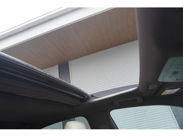 ＥＳ ＥＳ３００ｈ　バージョンＬ　サンルーフ／全周囲カメラ／ＴＲＤエアロ・マフラー／３眼ＬＥＤヘッドライト／コーナーセンサー／ハンドルヒーター／シートヒーター・エアコン／パワーシートＥＴＣ／ブルートゥース／ボディーガラスコーティング付（19枚目）