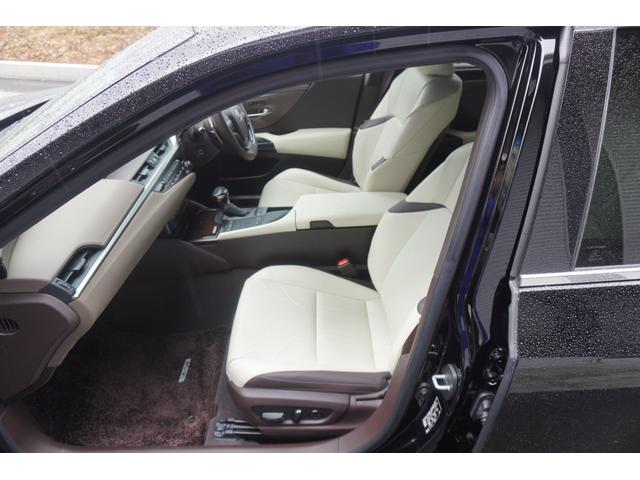 ＥＳ ＥＳ３００ｈ　バージョンＬ　サンルーフ／全周囲カメラ／ＴＲＤエアロ・マフラー／３眼ＬＥＤヘッドライト／コーナーセンサー／ハンドルヒーター／シートヒーター・エアコン／パワーシートＥＴＣ／ブルートゥース／ボディーガラスコーティング付（56枚目）