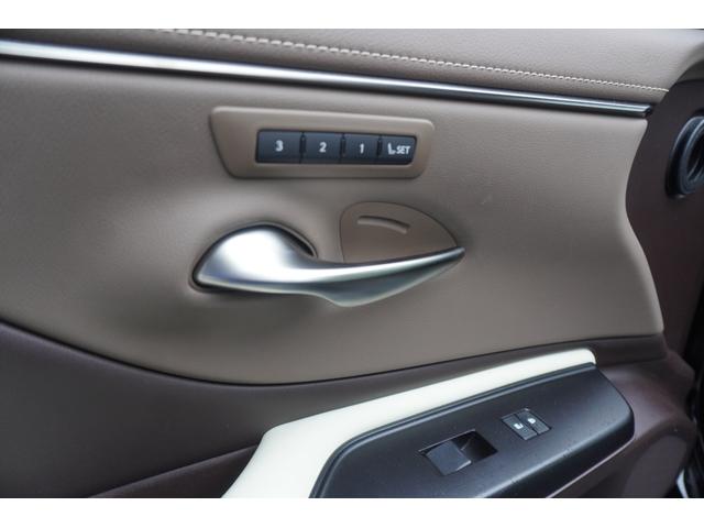 ＥＳ ＥＳ３００ｈ　バージョンＬ　サンルーフ／全周囲カメラ／ＴＲＤエアロ・マフラー／３眼ＬＥＤヘッドライト／コーナーセンサー／ハンドルヒーター／シートヒーター・エアコン／パワーシートＥＴＣ／ブルートゥース／ボディーガラスコーティング付（58枚目）