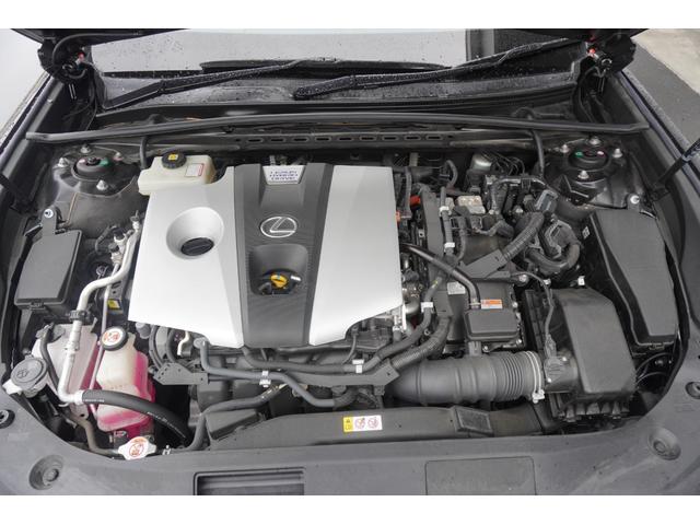 ＥＳ ＥＳ３００ｈ　バージョンＬ　サンルーフ／全周囲カメラ／ＴＲＤエアロ・マフラー／３眼ＬＥＤヘッドライト／コーナーセンサー／ハンドルヒーター／シートヒーター・エアコン／パワーシートＥＴＣ／ブルートゥース／ボディーガラスコーティング付（70枚目）