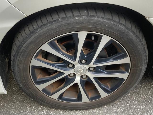 【タイヤ溝有り】タイヤ溝まだまだ残っております！快適にドライブ頂けます♪販売後もタイヤ交換は当社にお任せ下さい☆