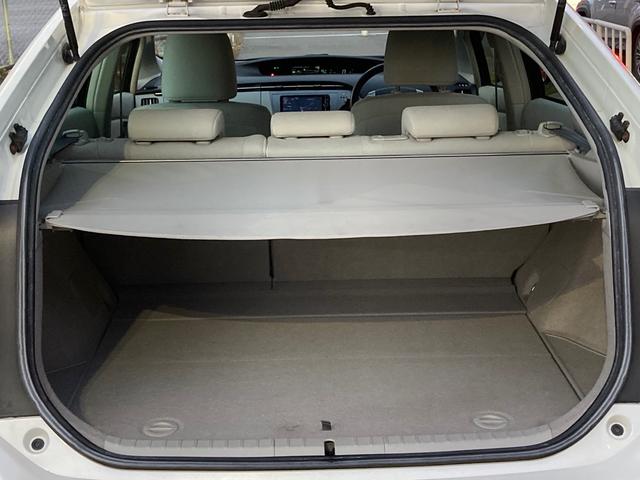 プリウス S 後期モデル・パールホワイト・車内クリーニング・ボディーメンンテナンス・SDナビ・Bluetooth・Bカメラ・スマートキー・PUSHスタート・純正15インチアルミホイール・HIDヘッド・オートAC(47枚目)