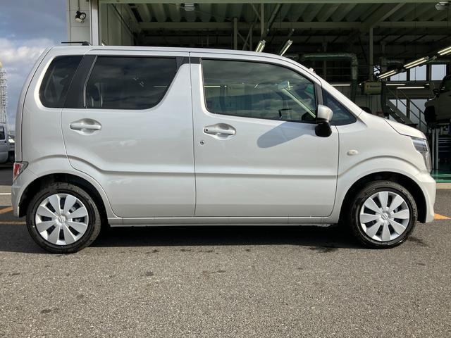ワゴンＲ ＦＸ　４型　オートライト　プッシュスタート　シートヒーター　オートエアコン　衝突被害軽減システム　横滑り防止機能　衝突安全ボディ　盗難防止システム（61枚目）
