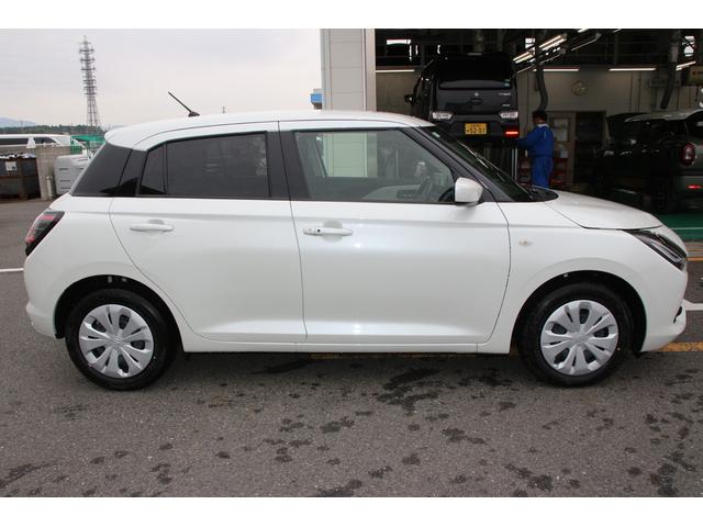 スイフト XG LEDランプ スズキコネクト対応オーディオ 当社試乗車 オートライト プッシュスタート シートヒーター オートエアコン スズキセーフティーサポート 横滑り防止機能 衝突安全ボディ 盗難防止システム(15枚目)