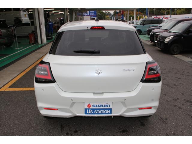 スイフト XG LEDランプ スズキコネクト対応オーディオ 当社試乗車 オートライト プッシュスタート シートヒーター オートエアコン スズキセーフティーサポート 横滑り防止機能 衝突安全ボディ 盗難防止システム(17枚目)