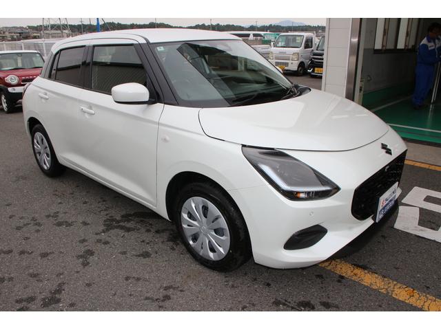 スイフト XG LEDランプ スズキコネクト対応オーディオ 当社試乗車 オートライト プッシュスタート シートヒーター オートエアコン スズキセーフティーサポート 横滑り防止機能 衝突安全ボディ 盗難防止システム(23枚目)