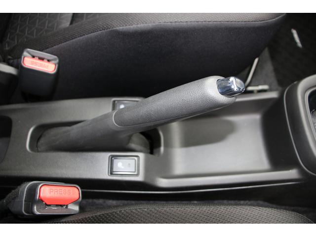 スイフト XG LEDランプ スズキコネクト対応オーディオ 当社試乗車 オートライト プッシュスタート シートヒーター オートエアコン スズキセーフティーサポート 横滑り防止機能 衝突安全ボディ 盗難防止システム(49枚目)