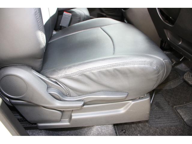 ソリオ ＨＹＢＲＩＤ　ＭＺ　全方位ナビ　両側電動スライドドア　バックカメラ　オートライト　スライドドア　Ｂｌｕｅｔｏｏｔｈ　純正ナビ　プッシュスタート　シートヒーター　オートエアコン　衝突被害軽減システム　アイドリングストップ　衝突安全ボディ　盗難防止システム（8枚目）