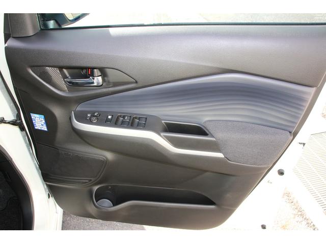 ソリオ ＨＹＢＲＩＤ　ＭＺ　全方位ナビ　両側電動スライドドア　バックカメラ　オートライト　スライドドア　Ｂｌｕｅｔｏｏｔｈ　純正ナビ　プッシュスタート　シートヒーター　オートエアコン　衝突被害軽減システム　アイドリングストップ　衝突安全ボディ　盗難防止システム（39枚目）