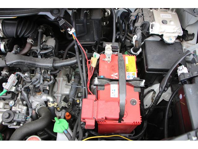 ソリオ ＨＹＢＲＩＤ　ＭＺ　全方位ナビ　両側電動スライドドア　バックカメラ　オートライト　スライドドア　Ｂｌｕｅｔｏｏｔｈ　純正ナビ　プッシュスタート　シートヒーター　オートエアコン　衝突被害軽減システム　アイドリングストップ　衝突安全ボディ　盗難防止システム（68枚目）