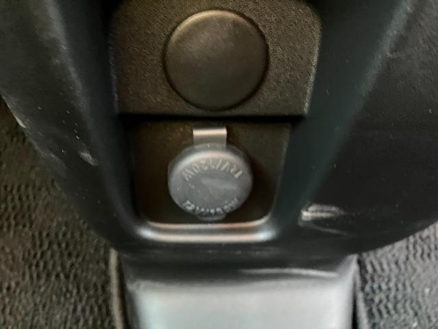 スペーシア ＨＹＢＲＩＤ　Ｇ　オートライト　スライドドア　プッシュスタート　オートエアコン　衝突被害軽減システム　アイドリングストップ　横滑り防止機能　衝突安全ボディ　盗難防止システム（19枚目）