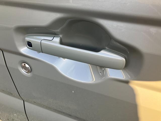 スペーシア ＨＹＢＲＩＤ　Ｇ　オートライト　スライドドア　プッシュスタート　オートエアコン　衝突被害軽減システム　アイドリングストップ　横滑り防止機能　衝突安全ボディ　盗難防止システム（46枚目）