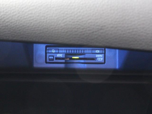 プレミアム フルセグ 9型ナビ DVD再生 バックカメラ DSRC LEDヘッドランプ LDA ワンオーナー アイドリングストップ(12枚目)