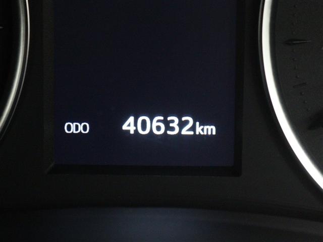 アルファード ２．５Ｓ　Ｃパッケージ　フルセグ　メモリーナビ　ＤＶＤ再生　ミュージックプレイヤー接続可　後席モニター　バックカメラ　衝突被害軽減システム　ＥＴＣ　ドラレコ　両側電動スライド　ＬＥＤヘッドランプ　乗車定員７人　３列シート（35枚目）