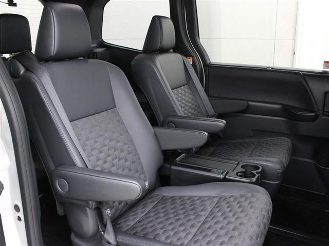 ヴォクシー S-Z フルセグ メモリーナビ DVD再生 ミュージックプレイヤー接続可 バックカメラ 衝突被害軽減システム ETC ドラレコ 両側電動スライド LEDヘッドランプ 乗車定員7人 3列シート(11枚目)