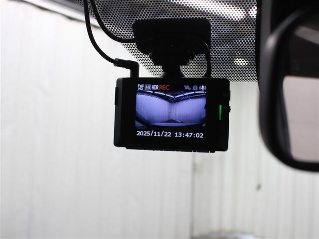 ヴォクシー S-Z フルセグ メモリーナビ DVD再生 ミュージックプレイヤー接続可 バックカメラ 衝突被害軽減システム ETC ドラレコ 両側電動スライド LEDヘッドランプ 乗車定員7人 3列シート(26枚目)