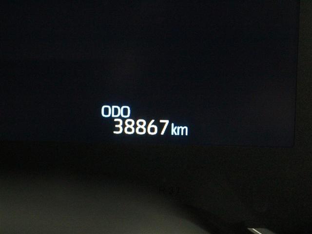 ヴォクシー S-Z フルセグ メモリーナビ DVD再生 ミュージックプレイヤー接続可 バックカメラ 衝突被害軽減システム ETC ドラレコ 両側電動スライド LEDヘッドランプ 乗車定員7人 3列シート(33枚目)