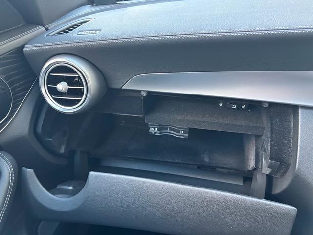 Ｃクラス Ｃ２２０ｄ　ローレウスエディション　バックカメラ　ナビ　ＥＴＣ　オートクルーズコントロール　シートヒーター　革シート　クリアランスソナー　パワーシート　ＬＥＤオートライト　スマートキー（21枚目）