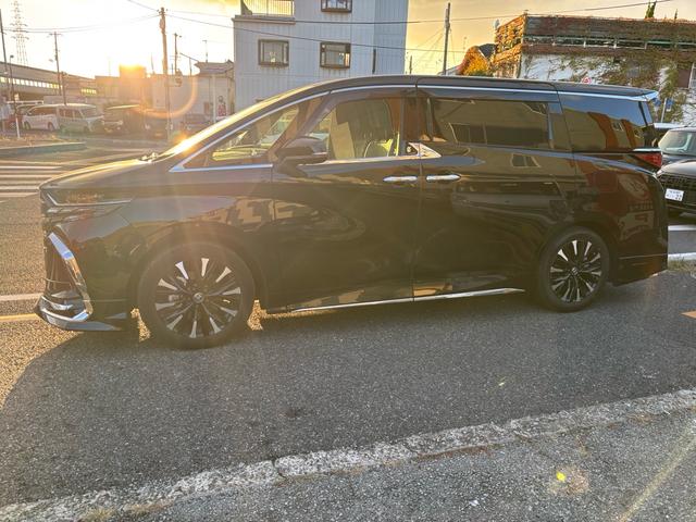 アルファードハイブリッド エグゼクティブラウンジ ワンオーナー車/ユーザー買取直販/モデリスタエアロ/マフラー/DVD/HMID/オプション19インチアルミホイール(5枚目)