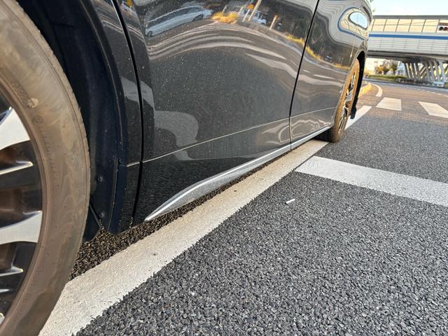 アルファードハイブリッド エグゼクティブラウンジ ワンオーナー車/ユーザー買取直販/モデリスタエアロ/マフラー/DVD/HMID/オプション19インチアルミホイール(31枚目)