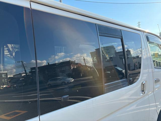 ハイエースバン ロングスーパーGL HDDナビ/地デジTV/バックカメラ/ETC/リアフリップダウンモニター/室内LED灯/リアスモーク小窓付き(17枚目)