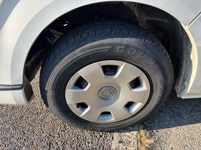 ハイエースバン ロングスーパーGL HDDナビ/地デジTV/バックカメラ/ETC/リアフリップダウンモニター/室内LED灯/リアスモーク小窓付き(24枚目)