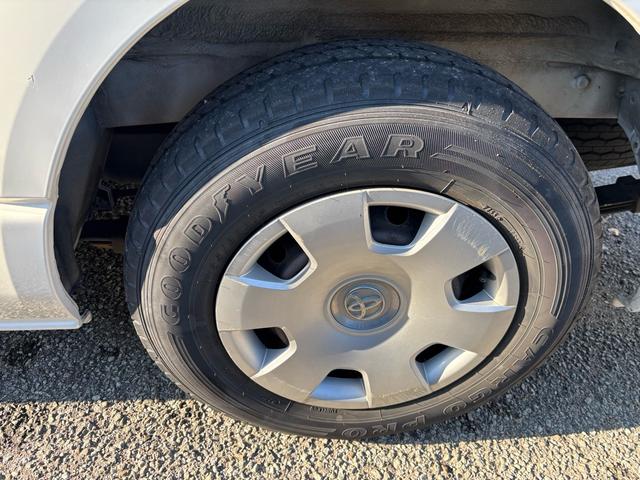 ハイエースバン ロングスーパーGL HDDナビ/地デジTV/バックカメラ/ETC/リアフリップダウンモニター/室内LED灯/リアスモーク小窓付き(25枚目)