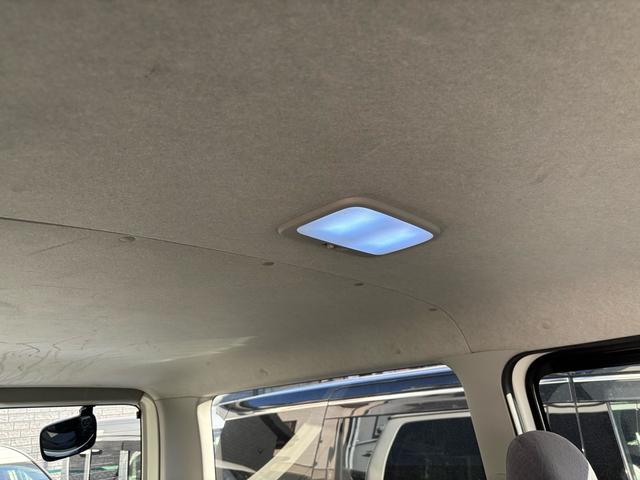 ハイエースバン ロングスーパーGL HDDナビ/地デジTV/バックカメラ/ETC/リアフリップダウンモニター/室内LED灯/リアスモーク小窓付き(53枚目)