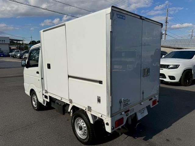 NT100クリッパートラック DX 保冷車 エアコン 運転席助手席エアバック ラジオ ヘッドライトレベライザー(5枚目)