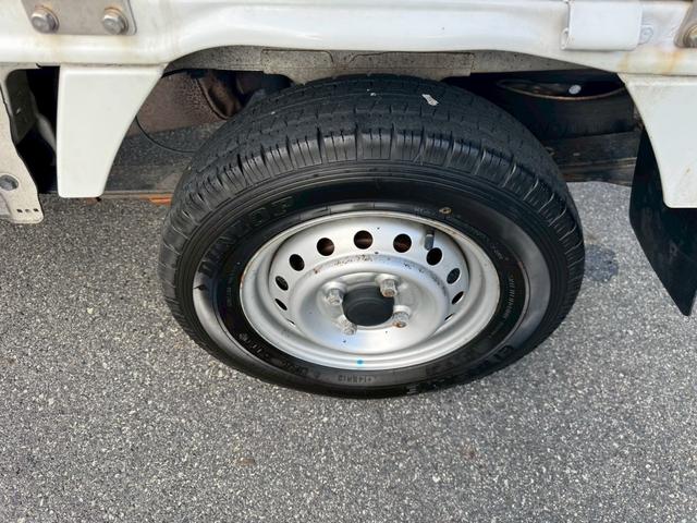 NT100クリッパートラック DX 保冷車 エアコン 運転席助手席エアバック ラジオ ヘッドライトレベライザー(19枚目)