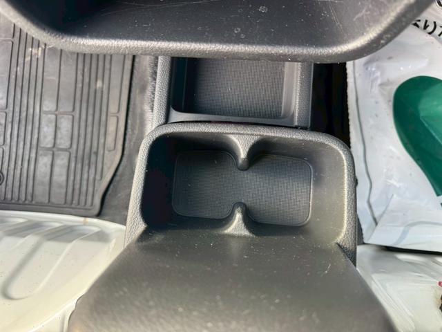 NT100クリッパートラック DX 保冷車 エアコン 運転席助手席エアバック ラジオ ヘッドライトレベライザー(29枚目)