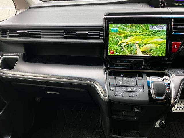ステップワゴンスパーダ ｅ：ＨＥＶスパーダ　Ｇ・ＥＸ　ホンダセンシング　ＷＯＲＫ　ＬＡＮＶＥＣ　ＬＳ１０　１８インチアルミホイール　ＴＥＩＮ車高調　車中泊用ベッドキット　ワンオーナー　禁煙車　走行中テレビ視聴可　スペアキー（20枚目）
