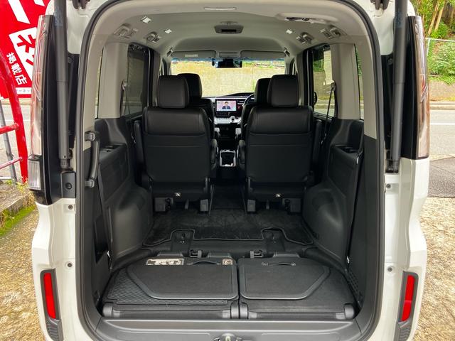 ステップワゴンスパーダ ｅ：ＨＥＶスパーダ　Ｇ・ＥＸ　ホンダセンシング　ＷＯＲＫ　ＬＡＮＶＥＣ　ＬＳ１０　１８インチアルミホイール　ＴＥＩＮ車高調　車中泊用ベッドキット　ワンオーナー　禁煙車　走行中テレビ視聴可　スペアキー（39枚目）