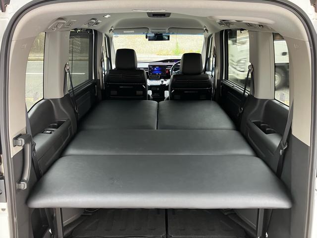 ステップワゴンスパーダ ｅ：ＨＥＶスパーダ　Ｇ・ＥＸ　ホンダセンシング　ＷＯＲＫ　ＬＡＮＶＥＣ　ＬＳ１０　１８インチアルミホイール　ＴＥＩＮ車高調　車中泊用ベッドキット　ワンオーナー　禁煙車　走行中テレビ視聴可　スペアキー（41枚目）