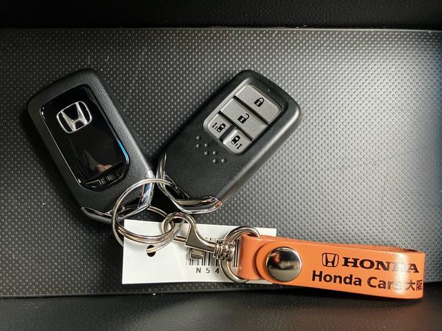 ステップワゴンスパーダ ｅ：ＨＥＶスパーダ　Ｇ・ＥＸ　ホンダセンシング　ＷＯＲＫ　ＬＡＮＶＥＣ　ＬＳ１０　１８インチアルミホイール　ＴＥＩＮ車高調　車中泊用ベッドキット　ワンオーナー　禁煙車　走行中テレビ視聴可　スペアキー（44枚目）