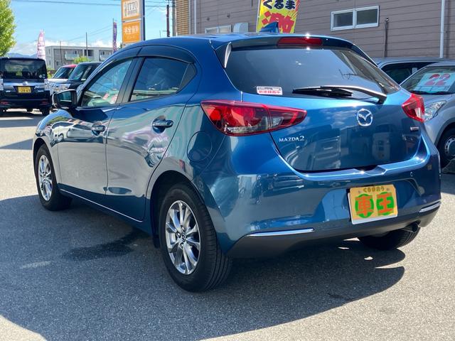 ＭＡＺＤＡ２ １５Ｓ　サンリットシトラス　セーフティクルーズパッケージ　ナビＴＶフルセグ　Ｂｌｕｅｔｏｏｔｈ接続可　バックカメラ　全周囲モニター　前後ドラレコ　ＥＴＣ　レーダークルーズ　シートヒーター　スマートキー　専用キーシェル（7枚目）