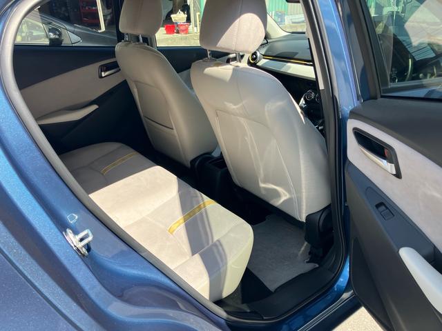ＭＡＺＤＡ２ １５Ｓ　サンリットシトラス　セーフティクルーズパッケージ　ナビＴＶフルセグ　Ｂｌｕｅｔｏｏｔｈ接続可　バックカメラ　全周囲モニター　前後ドラレコ　ＥＴＣ　レーダークルーズ　シートヒーター　スマートキー　専用キーシェル（66枚目）