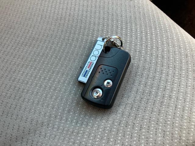 ライフ Gスマートプラス スマートキー バックカメラ CD FM・AM チルトステアリング クロームメッキ・シフトノブボタン ドアアームレスト(表側付)起毛トリコット フルオートエアコン アレルフリー高性能脱臭フィルター(24枚目)