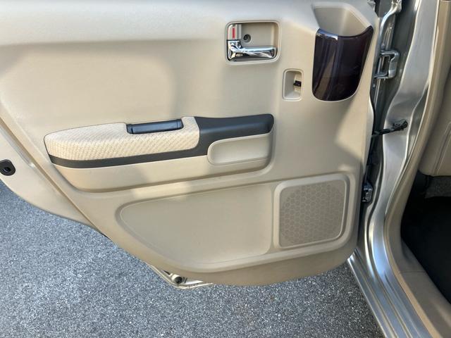 ライフ Gスマートプラス スマートキー バックカメラ CD FM・AM チルトステアリング クロームメッキ・シフトノブボタン ドアアームレスト(表側付)起毛トリコット フルオートエアコン アレルフリー高性能脱臭フィルター(42枚目)