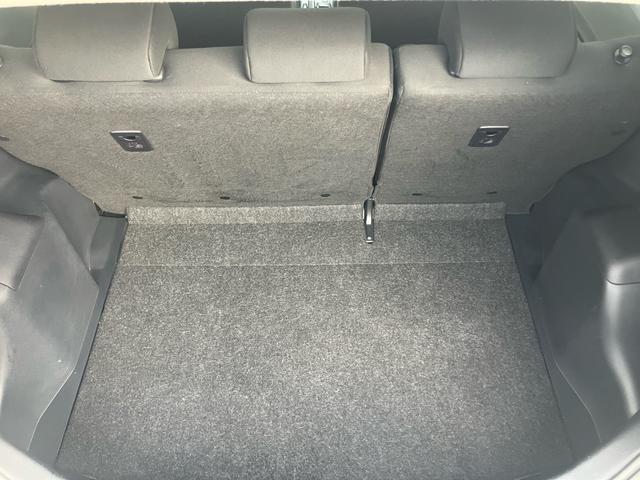 アクア Ｓ　ナビ　ＴＶフルセグ　Ｂｌｕｅｔｏｏｔｈ接続可　バックカメラ　ＥＴＣ　ドライブレコーダー　スマートキー　スペアキーあり　オートライト　アルミホイール　走行距離７．３万ｋｍ　運転席・助手席エアバッグ（10枚目）