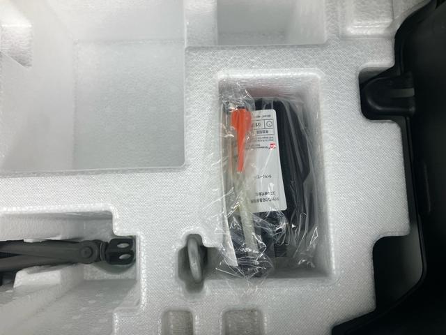キャロル ＧＸ　ＥＴＣ　ナビ　ＴＶ付き　シートヒーター　ドライブレコーダー　スマートキー　ＣＤ　ＵＳＢ入力端子あり　運転席・助手席エアバッグ　衝突安全ボディ（18枚目）