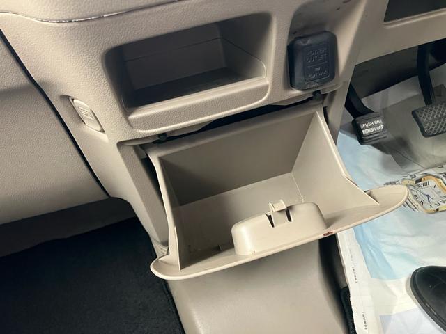 N-BOX G・Lパッケージ ETC ナビ TV付き 両側スライドドア 片側パワースライドドア バックカメラ スマートキー ステアリングスイッチ Clazzioシートカバー アイドリングストップ USB入力端子あり(38枚目)