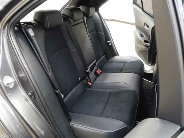 カローラスポーツ ハイブリッドＧ　Ｚ　フルセグ　メモリーナビ　ミュージックプレイヤー接続可　バックカメラ　衝突被害軽減システム　ＥＴＣ　ＬＥＤヘッドランプ（30枚目）