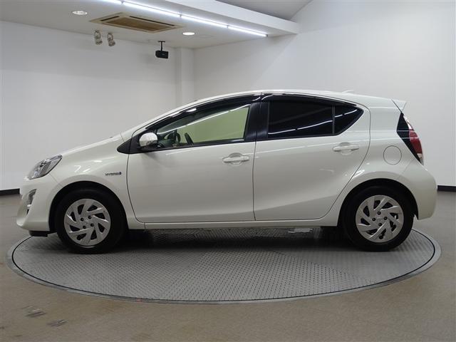 アクア Ｇブラックソフトレザーセレクション　フルセグ　メモリーナビ　ＤＶＤ再生　バックカメラ　衝突被害軽減システム　ＥＴＣ　ドラレコ　ＬＥＤヘッドランプ　ワンオーナー　記録簿（7枚目）